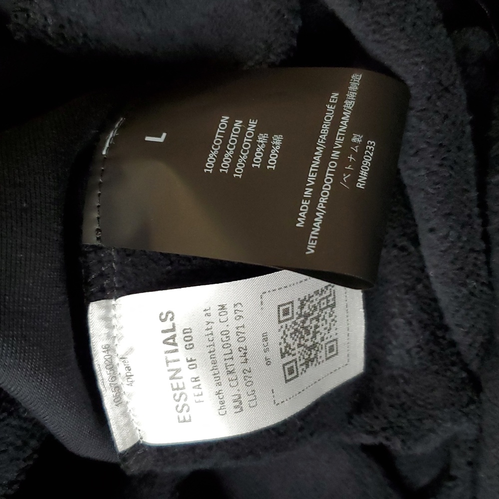 ESSENTIALS FEAR OF GOD Hoodie (sz L) - Picture 8 of 8